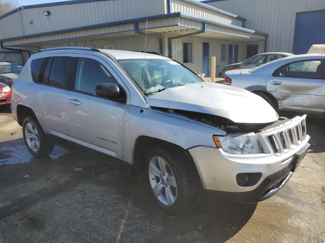 Photo 3 VIN: 1J4NF1FB9BD157504 - JEEP COMPASS 