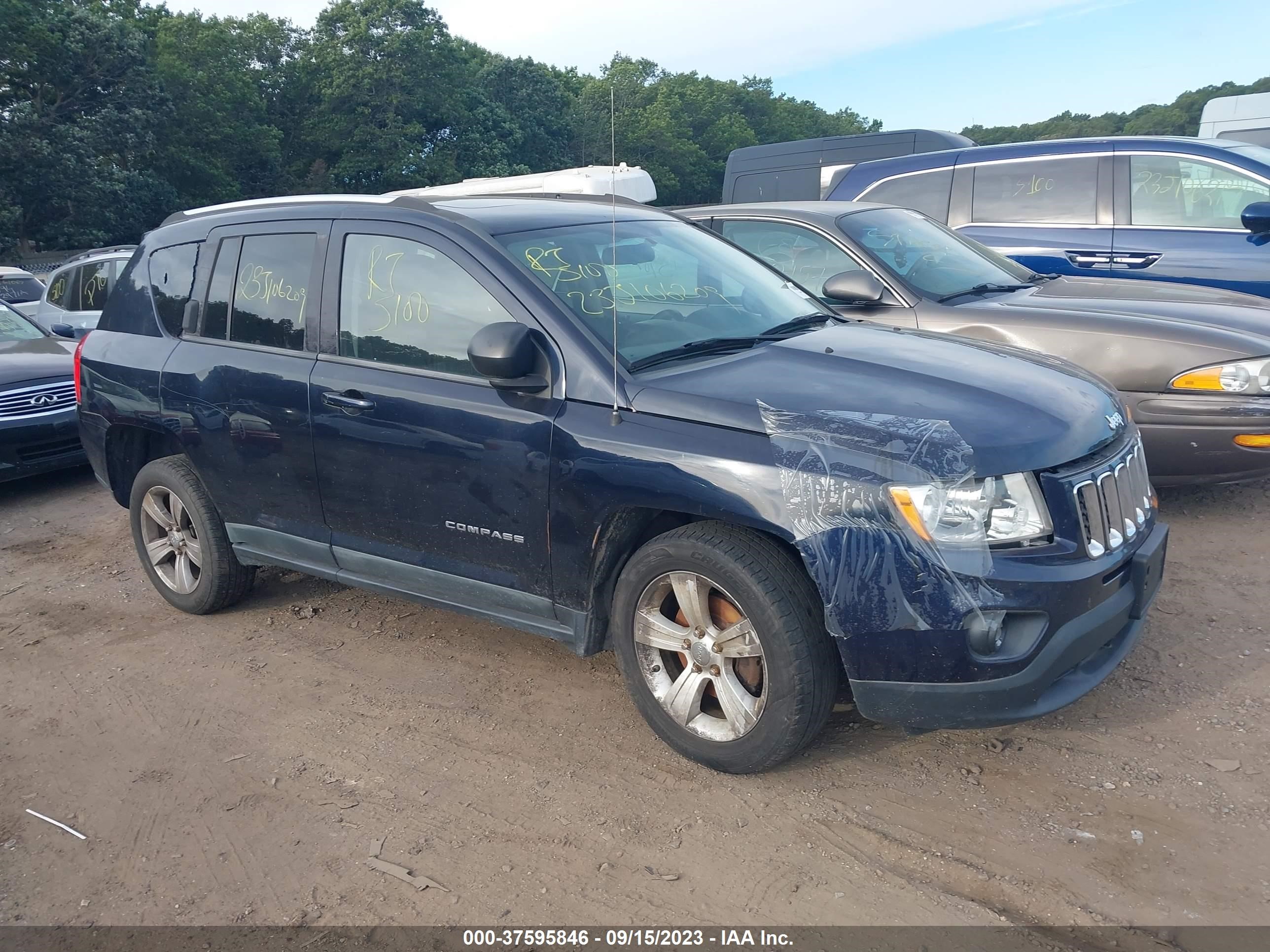 Photo 0 VIN: 1J4NF1FB9BD194018 - JEEP COMPASS 