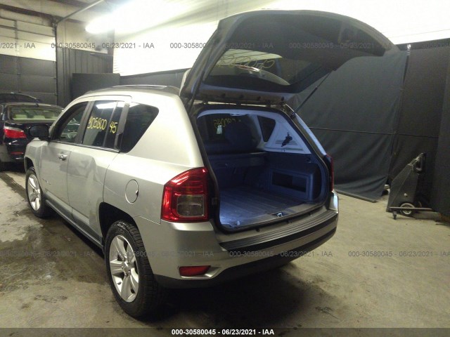 Photo 2 VIN: 1J4NF1FB9BD202277 - JEEP COMPASS 