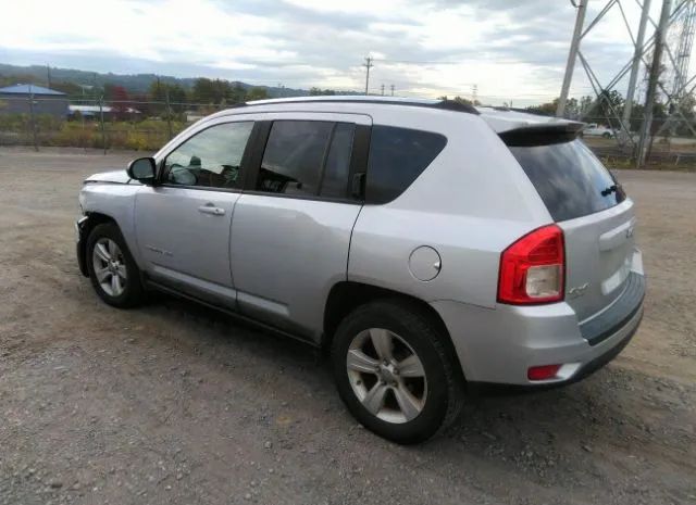 Photo 2 VIN: 1J4NF1FBXBD135057 - JEEP COMPASS 