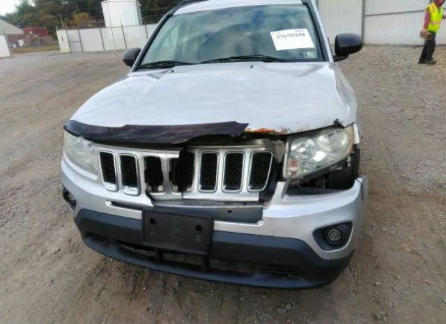 Photo 5 VIN: 1J4NF1FBXBD135057 - JEEP COMPASS 