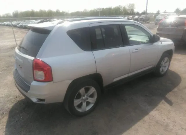 Photo 3 VIN: 1J4NF1FBXBD135771 - JEEP COMPASS 