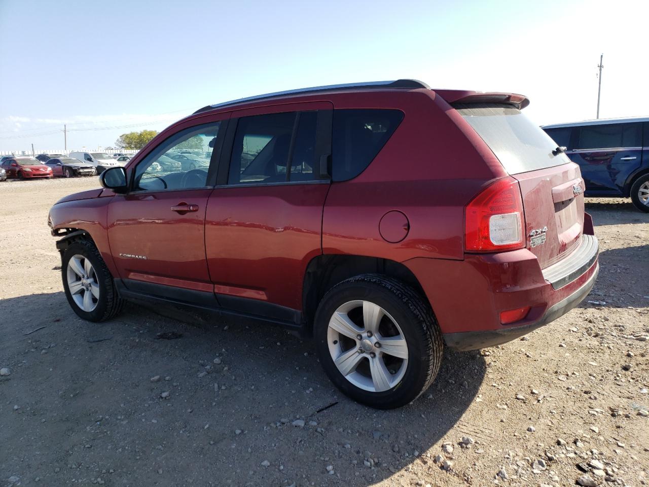 Photo 1 VIN: 1J4NF1FBXBD163943 - JEEP COMPASS 