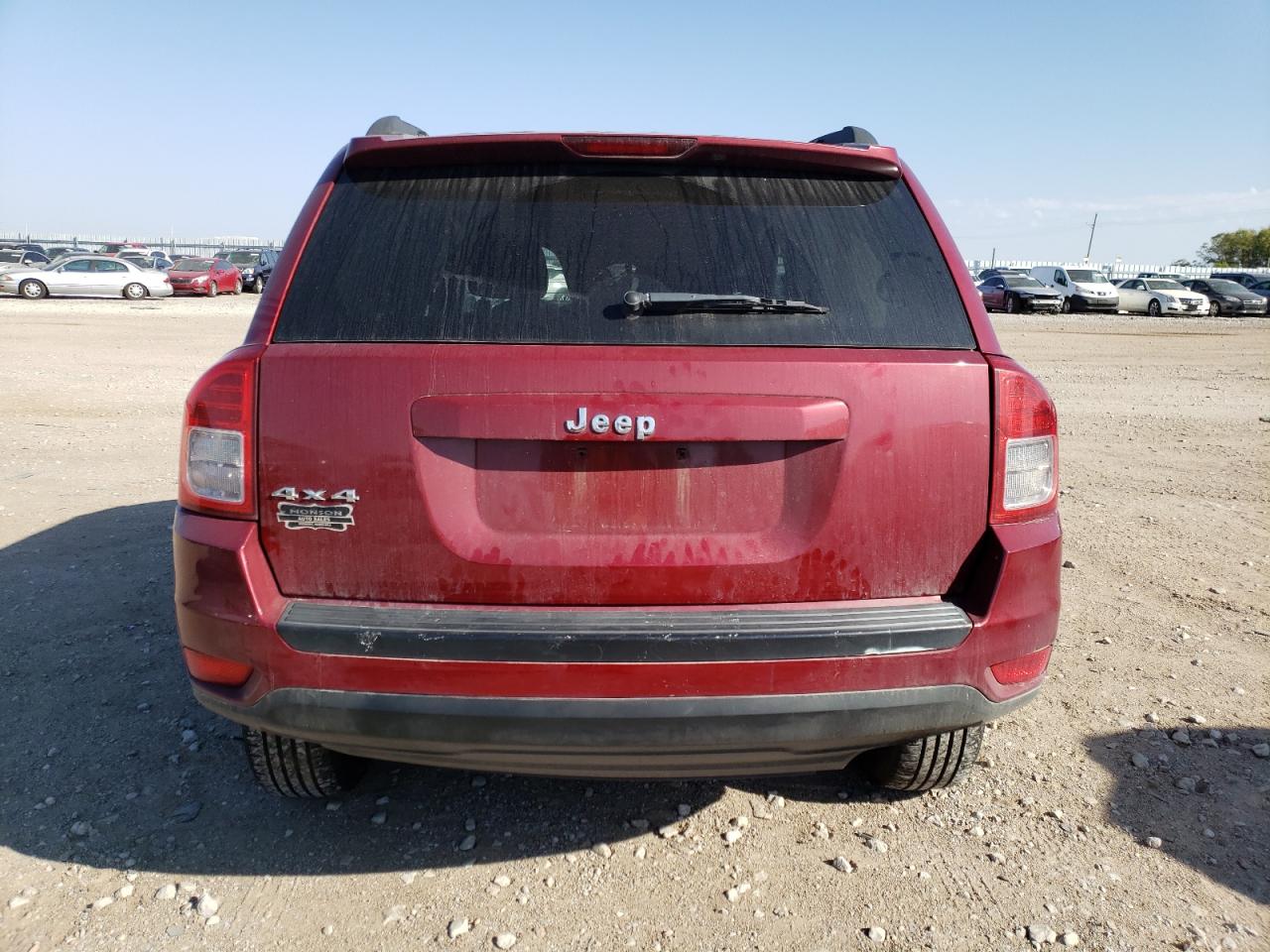 Photo 5 VIN: 1J4NF1FBXBD163943 - JEEP COMPASS 