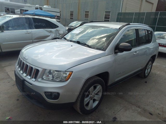 Photo 1 VIN: 1J4NF1FBXBD210923 - JEEP COMPASS 