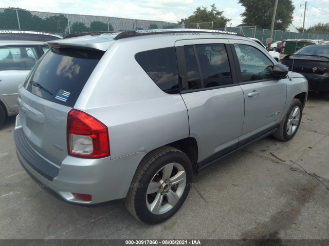 Photo 3 VIN: 1J4NF1FBXBD210923 - JEEP COMPASS 