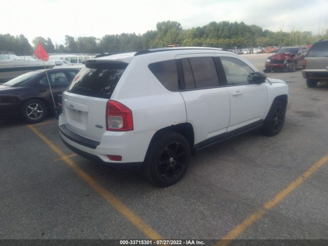 Photo 3 VIN: 1J4NF1FBXBD215300 - JEEP COMPASS 