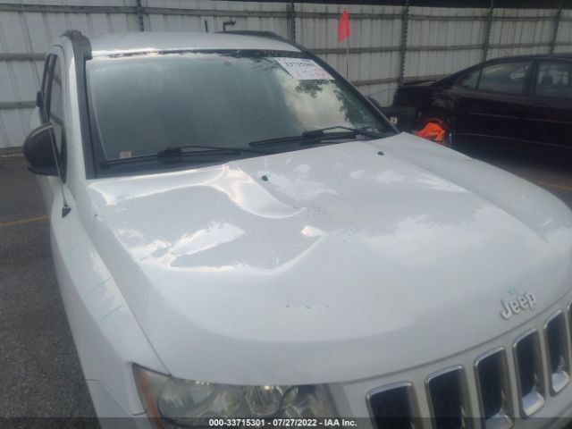 Photo 5 VIN: 1J4NF1FBXBD215300 - JEEP COMPASS 