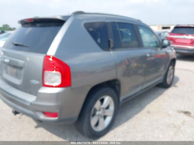 Photo 3 VIN: 1J4NF1FBXBD278588 - JEEP COMPASS 