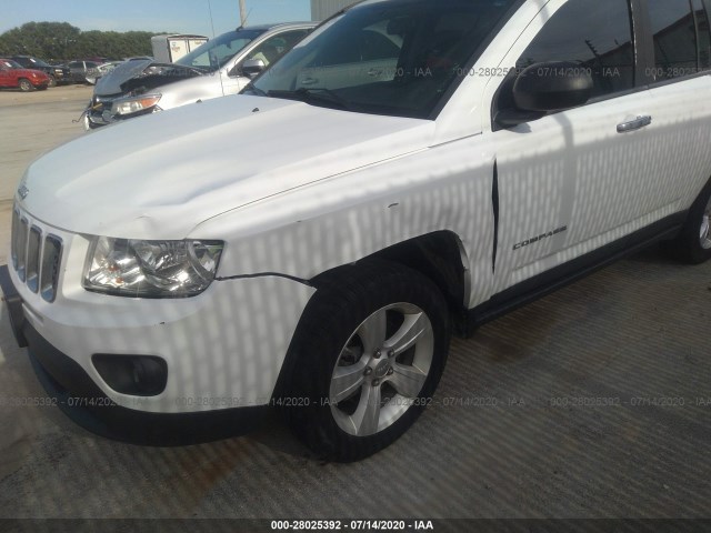 Photo 5 VIN: 1J4NF1FBXBD280258 - JEEP COMPASS 