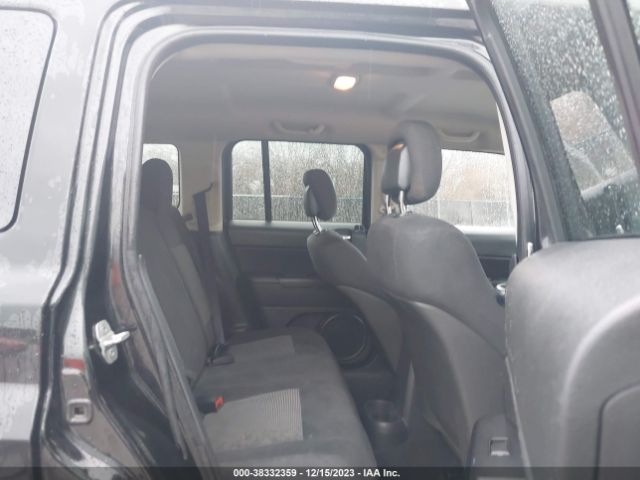 Photo 7 VIN: 1J4NF1GB1BD192973 - JEEP PATRIOT 