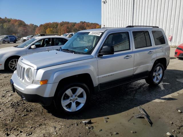 Photo 0 VIN: 1J4NF1GB2BD105520 - JEEP PATRIOT SP 