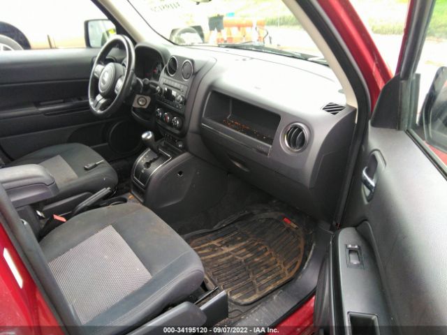 Photo 4 VIN: 1J4NF1GB2BD127680 - JEEP PATRIOT 