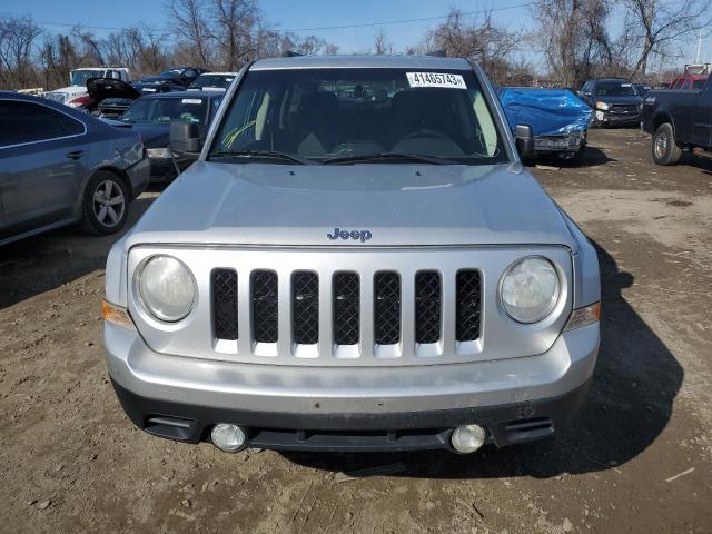 Photo 4 VIN: 1J4NF1GB2BD281693 - JEEP PATRIOT SP 