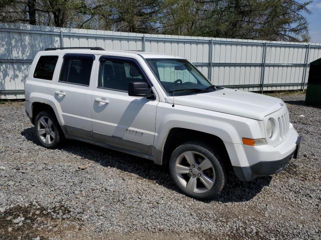 Photo 3 VIN: 1J4NF1GB4BD100948 - JEEP PATRIOT 