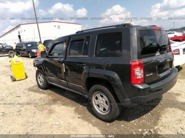 Photo 2 VIN: 1J4NF1GB4BD121041 - JEEP PATRIOT 