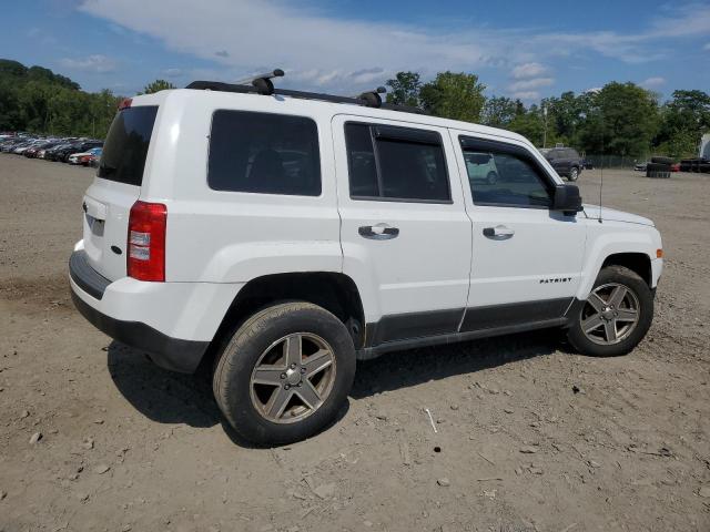 Photo 2 VIN: 1J4NF1GB4BD149888 - JEEP PATRIOT SP 