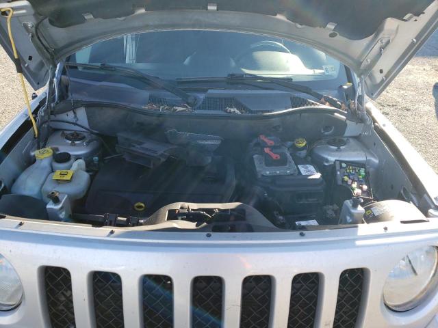 Photo 6 VIN: 1J4NF1GB4BD258349 - JEEP PATRIOT SP 