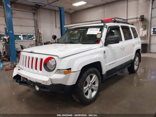 Photo 1 VIN: 1J4NF1GB4BD275961 - JEEP PATRIOT 