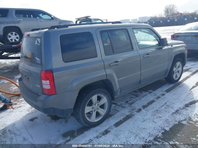 Photo 3 VIN: 1J4NF1GB4BD278438 - JEEP PATRIOT 