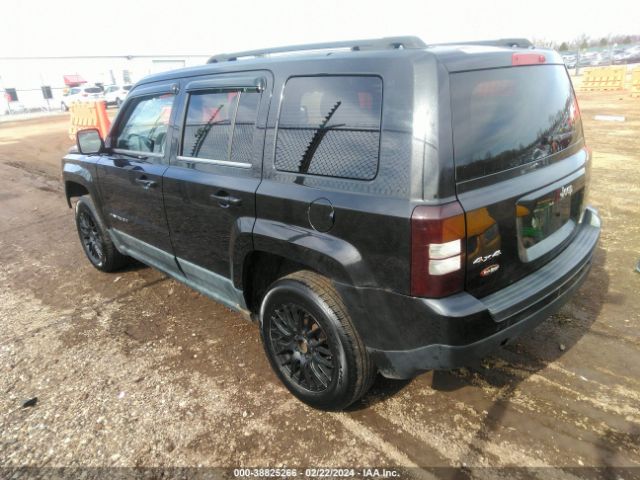 Photo 2 VIN: 1J4NF1GB5BD196623 - JEEP PATRIOT 