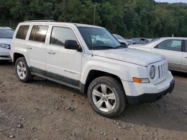 Photo 3 VIN: 1J4NF1GB5BD218801 - JEEP PATRIOT SP 