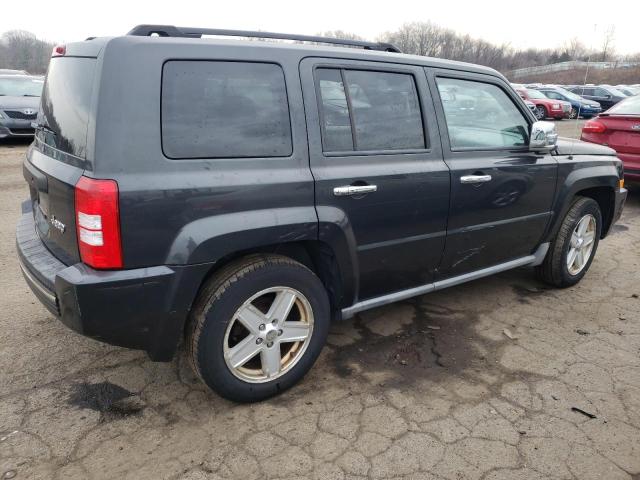 Photo 2 VIN: 1J4NF1GB6AD646696 - JEEP PATRIOT SP 