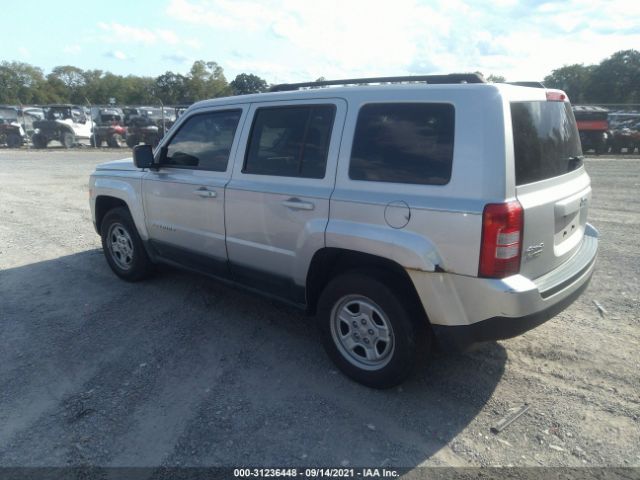 Photo 2 VIN: 1J4NF1GB6BD211095 - JEEP PATRIOT 