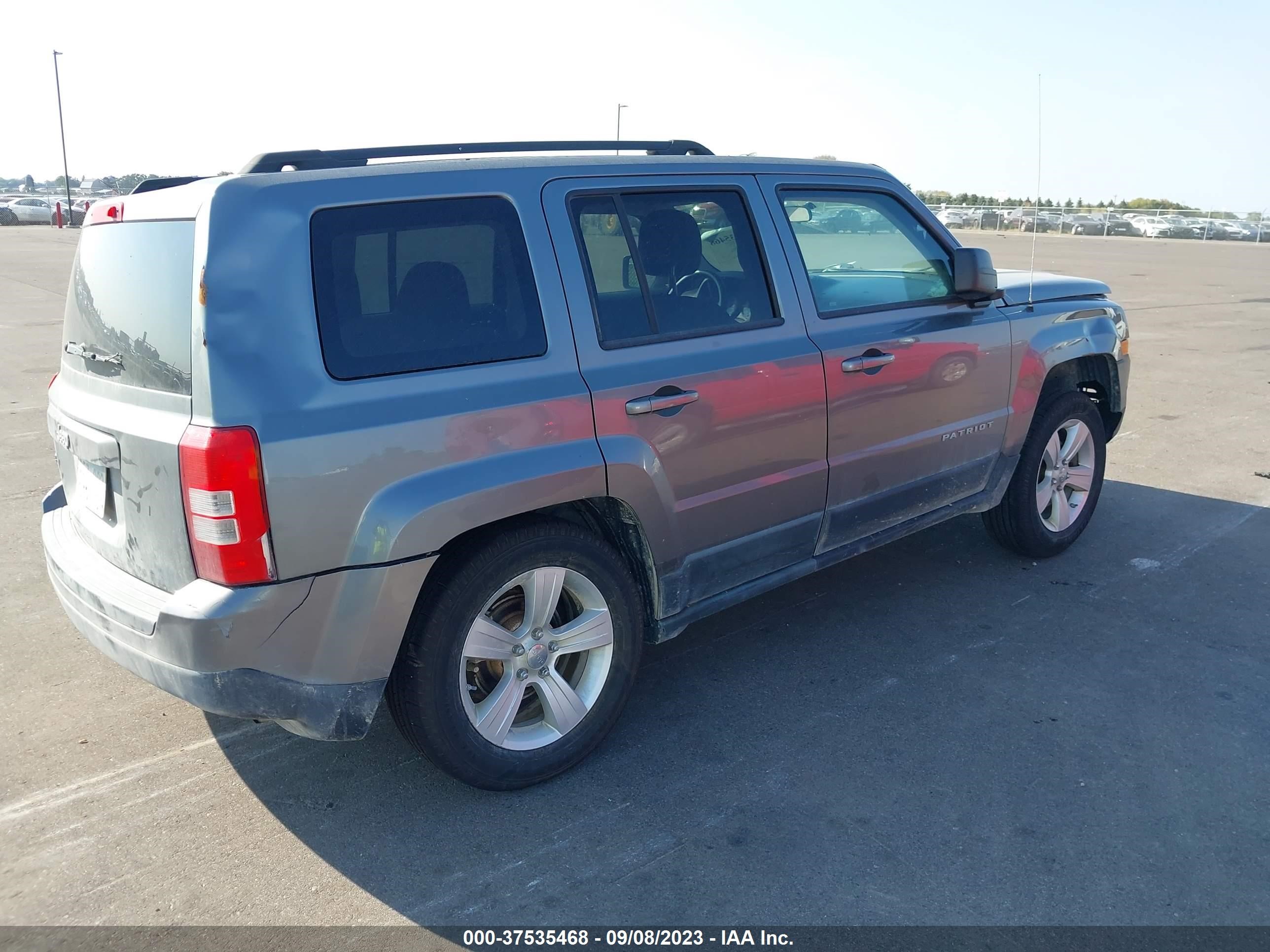 Photo 3 VIN: 1J4NF1GB6BD263794 - JEEP LIBERTY (PATRIOT) 