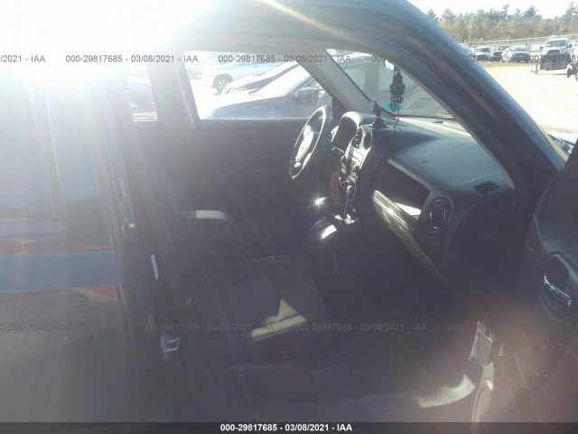 Photo 4 VIN: 1J4NF1GB7BD101429 - JEEP PATRIOT 