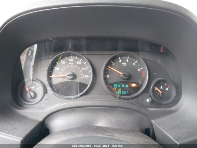 Photo 6 VIN: 1J4NF1GB7BD131806 - JEEP PATRIOT 