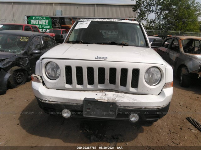 Photo 5 VIN: 1J4NF1GB7BD210456 - JEEP PATRIOT 