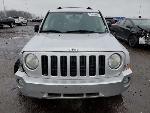 Photo 4 VIN: 1J4NF1GB8AD623775 - JEEP PATRIOT SP 