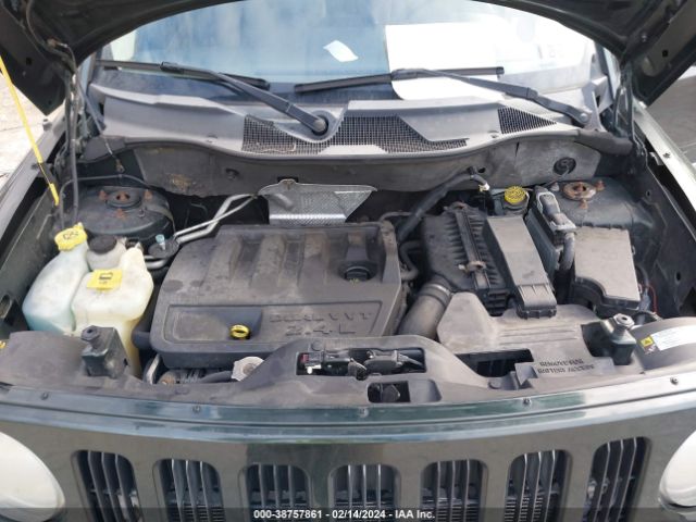 Photo 9 VIN: 1J4NF1GB8AD671700 - JEEP PATRIOT 