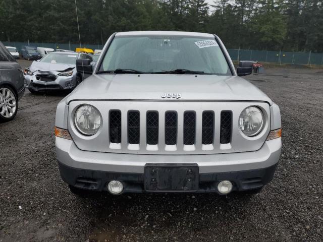 Photo 4 VIN: 1J4NF1GB8BD101858 - JEEP PATRIOT 