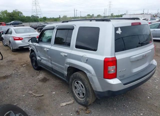 Photo 2 VIN: 1J4NF1GB8BD163549 - JEEP PATRIOT 