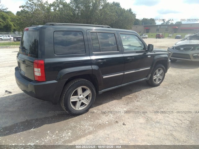 Photo 3 VIN: 1J4NF1GBXAD675652 - JEEP PATRIOT 