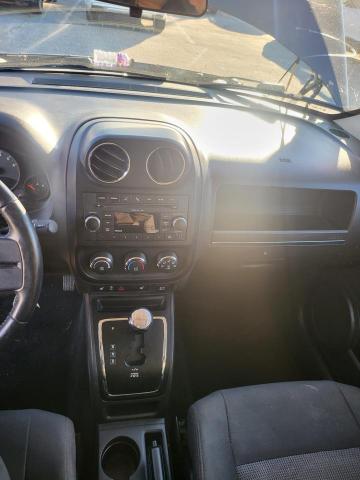 Photo 8 VIN: 1J4NF1GBXBD119083 - JEEP PATRIOT 