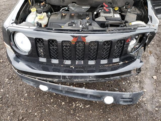 Photo 6 VIN: 1J4NF1GBXBD124817 - JEEP PATRIOT SP 