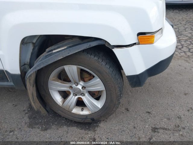 Photo 5 VIN: 1J4NF1GBXBD177453 - JEEP PATRIOT 