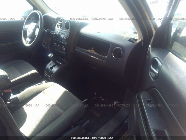 Photo 4 VIN: 1J4NF1GBXBD196679 - JEEP PATRIOT 