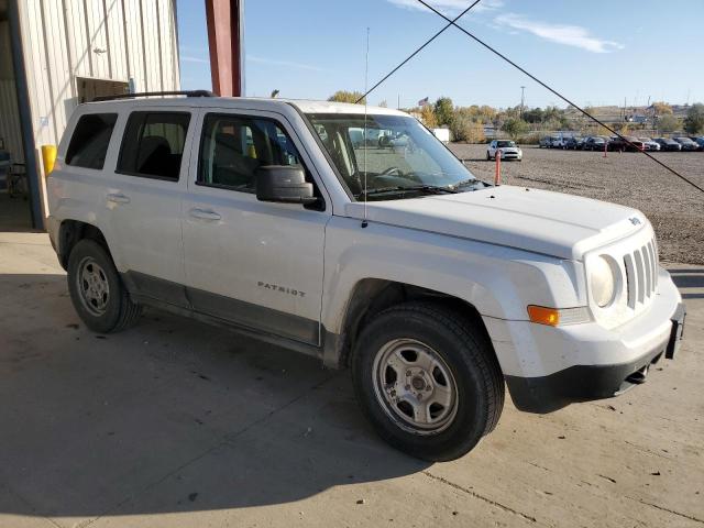 Photo 3 VIN: 1J4NF1GBXBD212637 - JEEP PATRIOT SP 