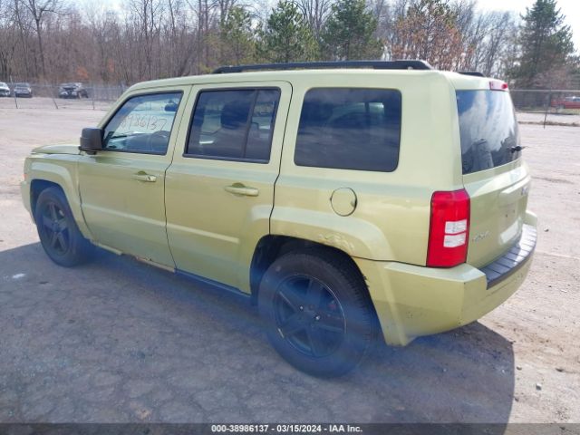 Photo 2 VIN: 1J4NF2GB0AD510828 - JEEP PATRIOT 