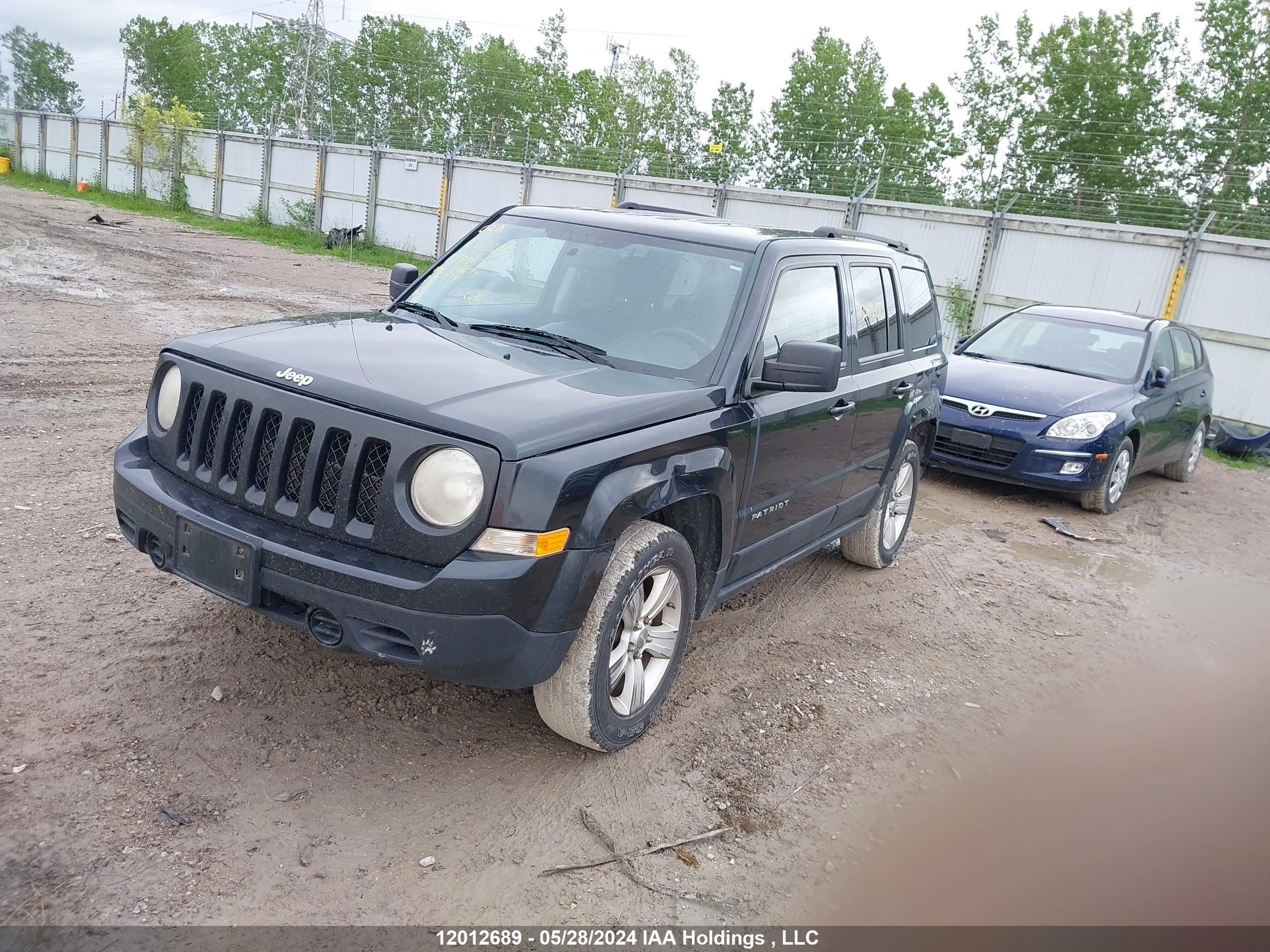 Photo 1 VIN: 1J4NF2GB0BD104873 - JEEP LIBERTY (PATRIOT) 