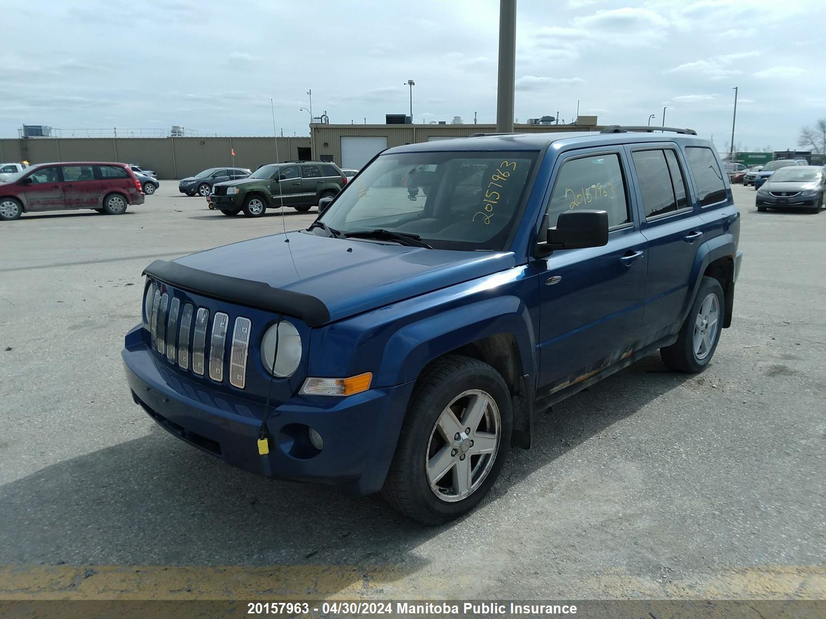 Photo 5 VIN: 1J4NF2GB1AD511325 - JEEP LIBERTY (PATRIOT) 