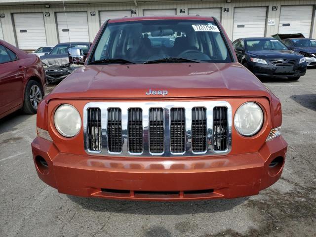 Photo 4 VIN: 1J4NF2GB1AD592889 - JEEP PATRIOT SP 