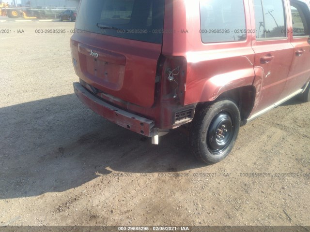 Photo 5 VIN: 1J4NF2GB2AD657684 - JEEP PATRIOT 