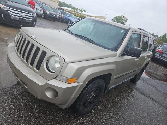 Photo 1 VIN: 1J4NF2GB3AD521712 - JEEP PATRIOT SP 