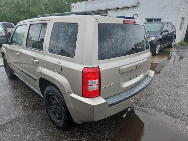 Photo 2 VIN: 1J4NF2GB3AD521712 - JEEP PATRIOT SP 