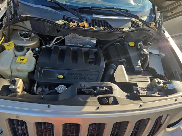 Photo 6 VIN: 1J4NF2GB3AD521712 - JEEP PATRIOT SP 